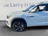New 2025 Volkswagen Atlas SEL Premium R-Line image 2
