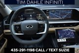 New 2025 INFINITI QX80 Luxe image 2