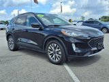Used 2020 Ford Escape Titanium image 3