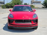 Used 2025 Porsche Macan image 2