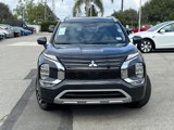 New 2025 Mitsubishi Outlander 4WD Plug-In Hybrid image 2