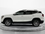 Used 2024 GMC Terrain SLT image 3