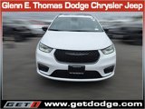 New 2025 Chrysler Pacifica Limited image 2
