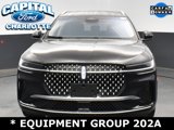 Used 2024 Lincoln Nautilus Reserve w/ Equipment Group 202A image 3