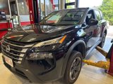 Used 2024 Nissan Rogue SV image 5