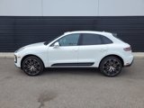 Used 2025 Porsche Macan image 2