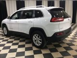 Used 2018 Jeep Cherokee Latitude w/ Cold Weather Group image 4