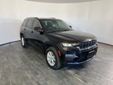 Used 2023 Jeep Grand Cherokee Limited image 3