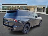 New 2025 Lincoln Navigator Reserve image 4