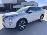 New 2025 Mitsubishi Outlander SE image 3