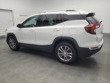 Used 2023 GMC Terrain SLT image 3