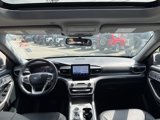 Used 2024 Ford Explorer XLT w/ Equipment Group 202A image 5