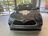 New 2025 Toyota Highlander Platinum image 2