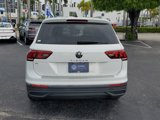 Certified 2022 Volkswagen Tiguan SE image 4