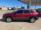 Used 2019 Jeep Cherokee Latitude w/ Popular Appearance Group image 4