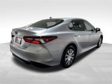 Used 2022 Toyota Camry LE image 4