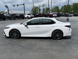 Used 2021 Toyota Camry SE image 2