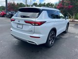 New 2025 Mitsubishi Outlander SEL image 3