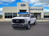 New 2025 Ford F250 4x4 SuperCab Super Duty image 2