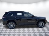 New 2025 Jeep Grand Cherokee Summit w/ Luxury Tech Group V image 2
