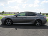 Used 2018 Toyota Camry SE image 3