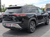 New 2025 Nissan Pathfinder Platinum image 2