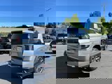 New 2025 Chevrolet Suburban High Country image 3