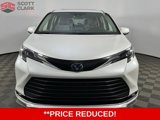 Used 2024 Toyota Sienna XLE image 2