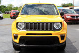 Used 2023 Jeep Renegade Latitude image 2