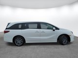 New 2025 Honda Odyssey Touring image 4