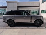 New 2025 Land Rover Range Rover SE image 3