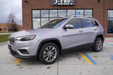 Used 2020 Jeep Cherokee Latitude Plus image 2