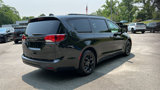 Certified 2020 Chrysler Pacifica Touring-L w/ S Appearance Package image 3