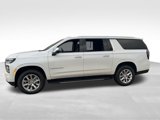 New 2025 Chevrolet Suburban Premier image 2