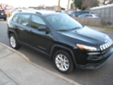 Used 2016 Jeep Cherokee Sport image 2