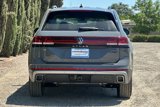 New 2025 Volkswagen Atlas Peak Edition SE image 5