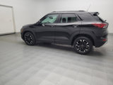 Used 2023 Chevrolet TrailBlazer LT image 3