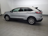 Used 2023 Ford Edge SEL image 3