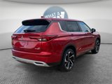 New 2025 Mitsubishi Outlander SE image 3