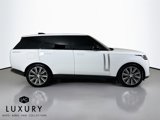 Used 2025 Land Rover Range Rover Autobiography image 3