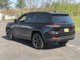 Used 2022 Jeep Grand Cherokee Altitude image 5