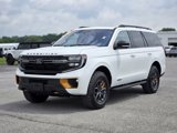 Used 2025 Ford Expedition Tremor image 3