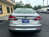 Used 2020 Ford Fusion SE image 4