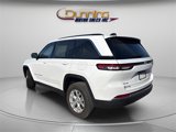 Used 2023 Jeep Grand Cherokee Limited image 2
