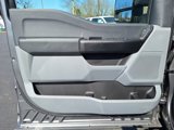 New 2025 Ford F250 4x4 Crew Cab Super Duty image 2