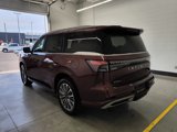 New 2025 INFINITI QX80 Luxe image 2