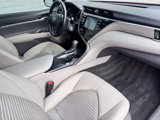Used 2018 Toyota Camry SE image 5