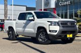 New 2025 Nissan Frontier SV w/ SV Convenience Package image 2