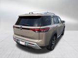 New 2025 Nissan Pathfinder Platinum image 6