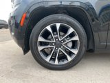 Used 2023 Jeep Grand Cherokee Overland image 4